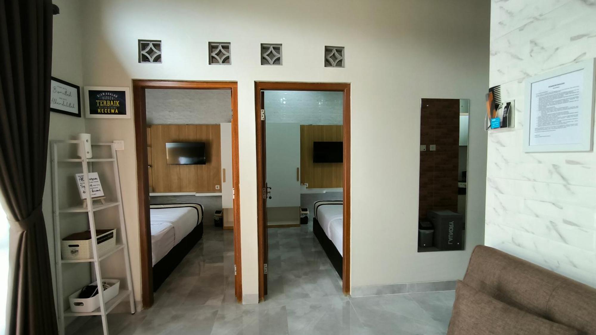 Kalasan Premier Homestay Syariah מראה חיצוני תמונה