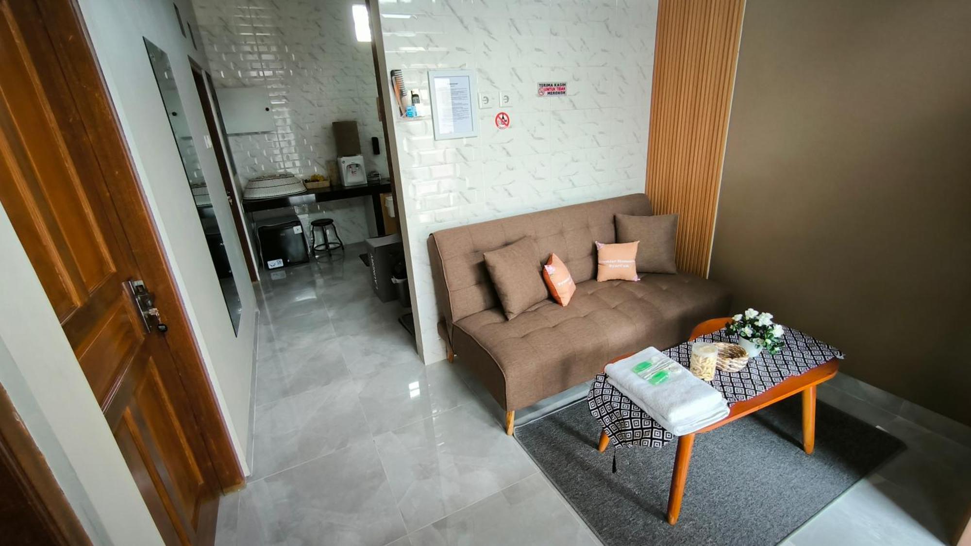 Kalasan Premier Homestay Syariah מראה חיצוני תמונה