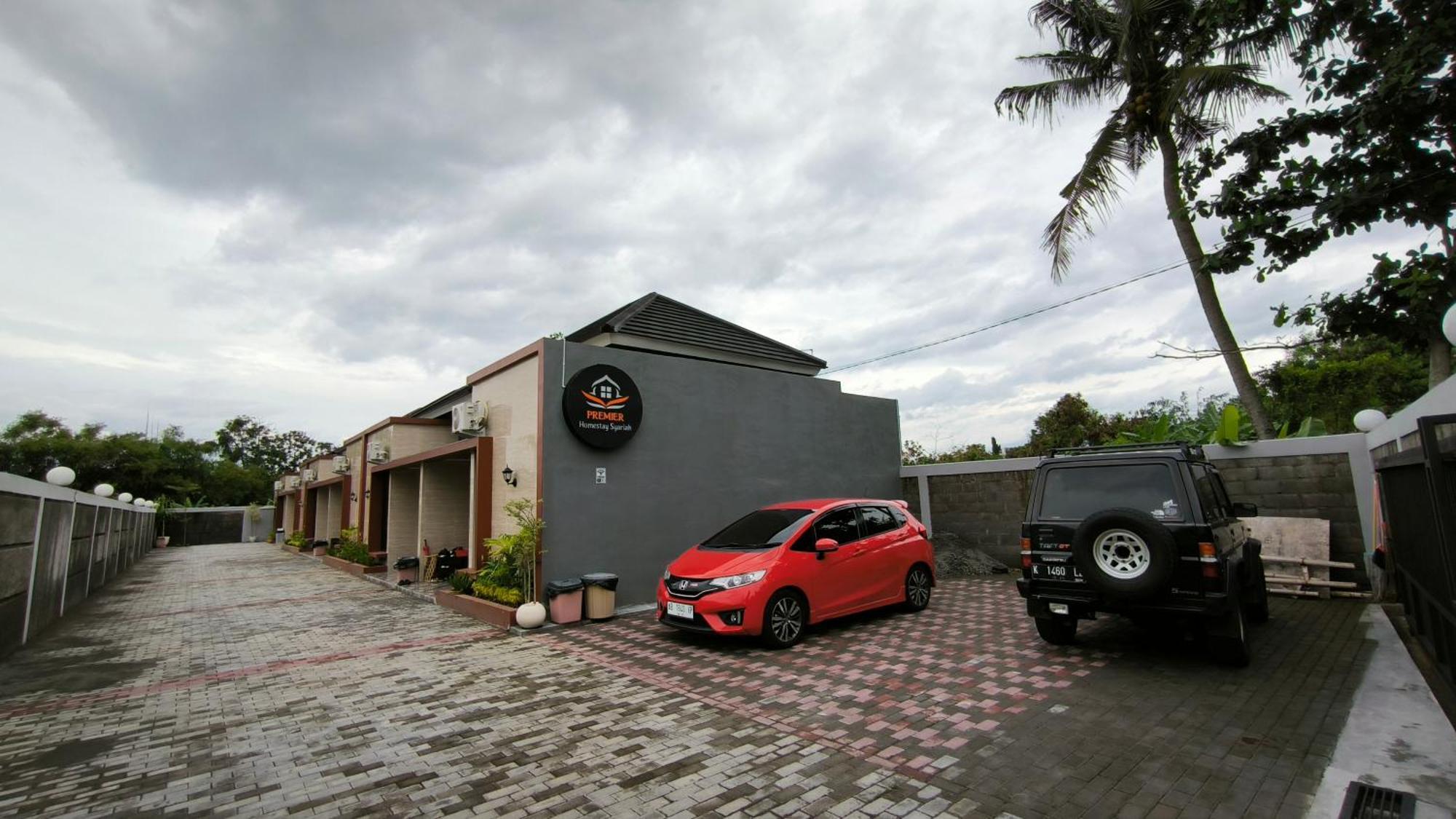 Kalasan Premier Homestay Syariah מראה חיצוני תמונה